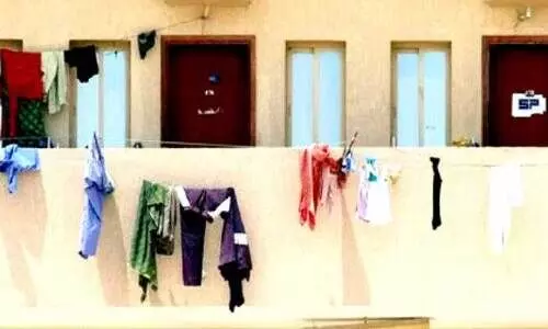 ബാൽക്കണിയിൽ വസ്ത്രം ഉണക്കാനിടുന്നതിനെതിരെ കാമ്പയിൻ