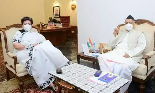 വനിതാ കമീഷന്‍ അധ്യക്ഷയും മഹാരാഷ്​ട്ര ഗവര്‍ണറും തമ്മിലുള്ള കൂടിക്കാഴ്​ച; വിഷയം ലവ്​ ജിഹാദെന്ന്​ റിപ്പോർട്ട്​