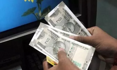 പന്തിയിൽ പക്ഷഭേദമെന്ന്​; ബാങ്ക്​ വേതന പരിഷ്​കരണ കരാർ ഒപ്പിട്ടില്ല