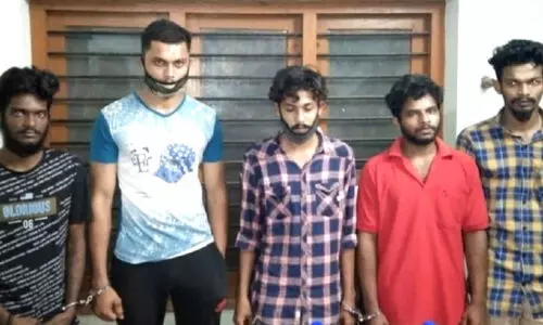 എക്സൈസ് മിന്നൽ പരിശോധനയിൽ കഞ്ചാവുമായി അഞ്ച് യുവാക്കൾ അറസ്​റ്റിൽ