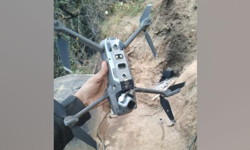 അതിർത്തികടന്ന പാക് സേനയുടെ ഡ്രോൺ ഇന്ത്യൻ സൈന്യം വെടിവെച്ചിട്ടു