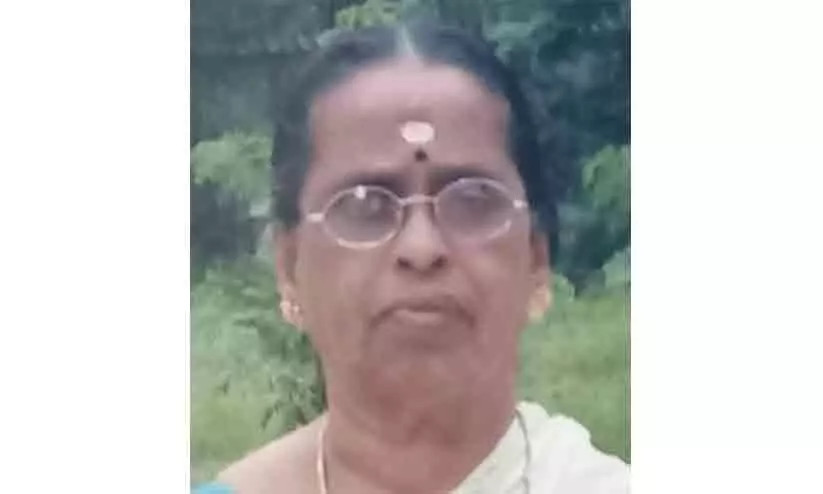 സ്പോർട്സ് കമൻ്റേറ്റർ ഷൈജു ദാമോദരെൻറ അമ്മ അന്തരിച്ചു സ്പോർട്സ് കമൻ്റേറ്റർ ഷൈജു ദാമോദരെൻറ അമ്മ അന്തരിച്ചു