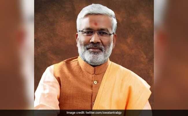 ചൈനയുമായും പാകിസ്​താനുമായും ഇന്ത്യ യുദ്ധം ചെയ്യും; തിയതി മോദി കുറിച്ചെന്ന്​ യു.പി ബി.ജെ.പി അധ്യക്ഷൻ