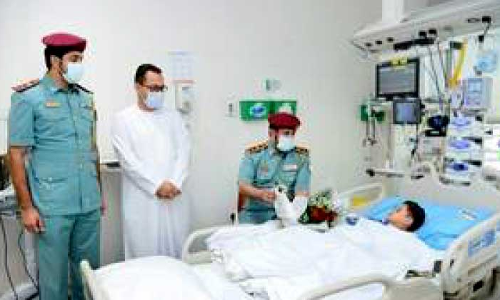 അപ്പാർട്മെൻറി​െൻറ ഒന്നാം നിലയിൽനിന്ന് വീണു: നാലു വയസ്സുകാരൻ അത്ഭുതകരമായി രക്ഷപ്പെട്ടു