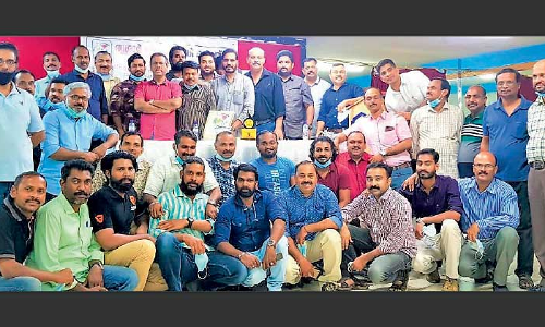 സുധാകരൻ ചാവക്കാടിന് യാത്രയയപ്പ്​ നൽകി