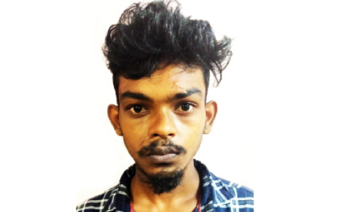 വീട്ടമ്മയുടെ കണ്ണിൽ മുളകുപൊടി വിതറി മാല പൊട്ടിച്ച യുവാവ് പിടിയിൽ