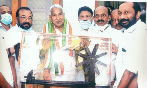 കേരളം ഇന്ന്​ ആഗ്രഹിക്കുന്നത്​ കോൺഗ്രസ്​ ഭരണം –ഉമ്മൻ ചാണ്ടി