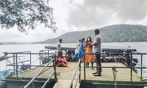 ഇടുക്കി അണക്കെട്ടിൽ സഞ്ചാരികൾക്ക്​ പ്രവേശനാനുമതി