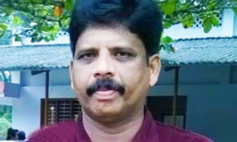 കോവിഡ് ബാധിച്ച് ചികിത്സയിലായിരുന്ന പൊലീസ് ഉദ്യോഗസ്ഥൻ മരിച്ചു