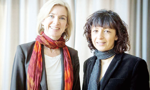 ജിനോം കത്രികയും ലോകക്കാഴ്ചയും