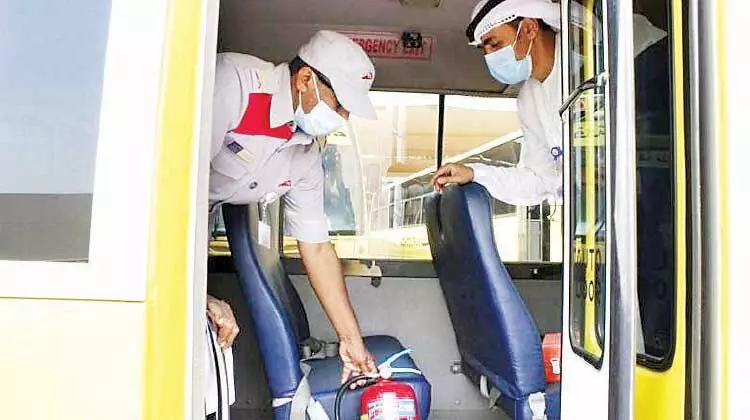 കോവിഡ് സുരക്ഷ: ദുബൈയിൽ ആയിരത്തിലധികം സ്കൂൾ ബസുകൾ ആർ.ടി.എ പരിശോധിച്ചു കോവിഡ് സുരക്ഷ: ദുബൈയിൽ ആയിരത്തിലധികം സ്കൂൾ ബസുകൾ ആർ.ടി.എ പരിശോധിച്ചു