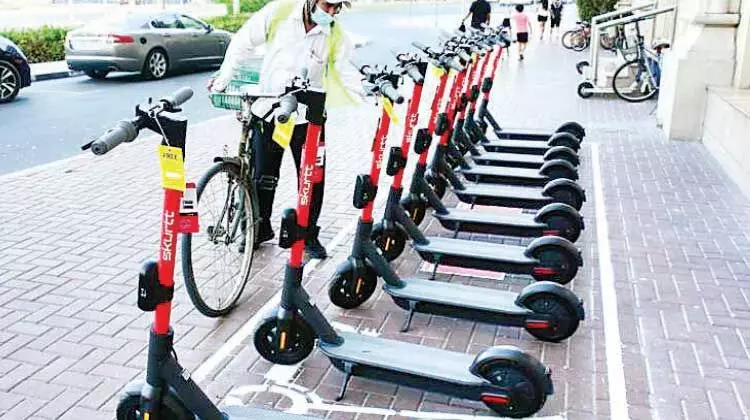 ന​ഗ​രം ചു​റ്റാം ......ഇൗ ​സ്​​കൂ​ട്ട​റു​ക​ളി​ൽ.....