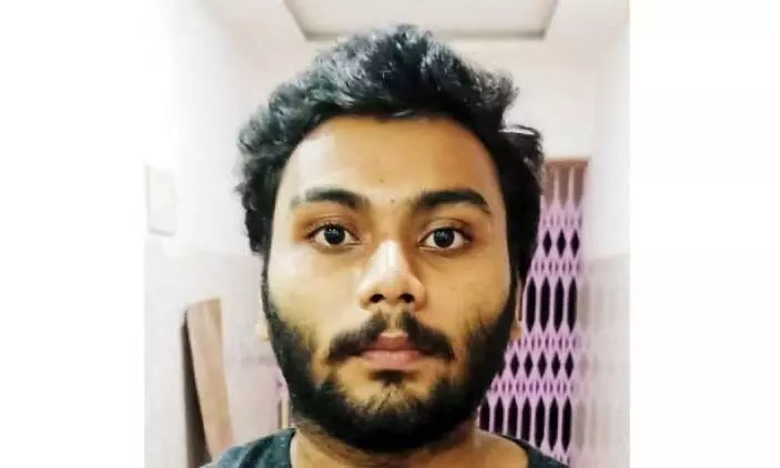 ബോംബ് കേസ് പ്രതി പിടിയിൽ ബോംബ് കേസ് പ്രതി പിടിയിൽ