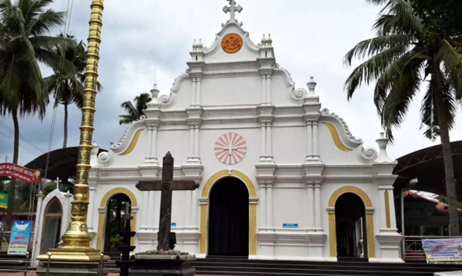 മുളന്തുരുത്തി പളളിയുടെ താക്കോല്‍ കൈമാറുമെന്നാണ് പ്രതീക്ഷയെന്ന് ഓര്‍ത്തഡോക്‌സ് വിഭാഗം