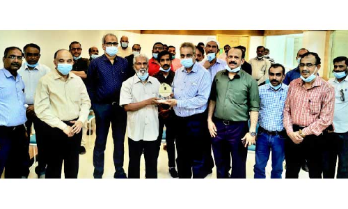 മുഹമ്മദ് അലി തിരുവങ്ങൂരിന് കെ.കെ.എം.എ യാത്രയയപ്പ് നൽകി മുഹമ്മദ് അലി തിരുവങ്ങൂരിന് കെ.കെ.എം.എ യാത്രയയപ്പ് നൽകി