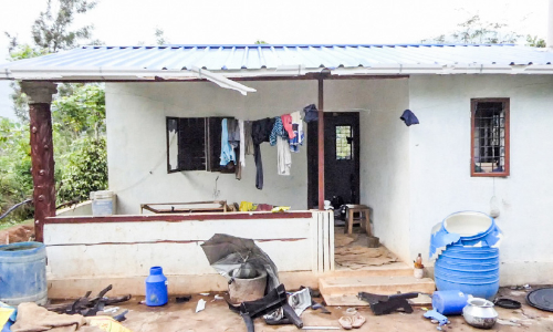 ശാന്തൻപാറയിൽ വീടിനുനേരെ ഗുണ്ട ആക്രമണം