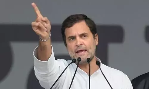 മഹാഗദ് ബന്ധന് വോട്ട് ചെയ്യണം; രാഹുലിെൻറ ട്വീറ്റിനെതിരെ ബി.ജെ.പി തെരഞ്ഞെടുപ്പ് കമീഷനെ സമീപിക്കും മഹാഗദ് ബന്ധന് വോട്ട് ചെയ്യണം; രാഹുലിെൻറ ട്വീറ്റിനെതിരെ ബി.ജെ.പി തെരഞ്ഞെടുപ്പ് കമീഷനെ സമീപിക്കും