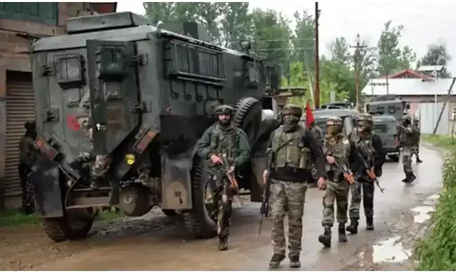 ബുദ്ഗാമിലെ ഏറ്റുമുട്ടലിൽ രണ്ട് ജയ്ശെ ഭീകരരെ സുരക്ഷാസേന വധിച്ചു; ഒരു സൈനികന് പരിക്ക്