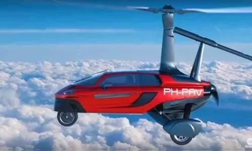 ലോകത്തിലെ ആദ്യ പറക്കും കാർ, പാൽ വി ലിബർട്ടി തയ്യാർ; ഇന്ത്യയിലും നിർമിക്കാൻ ധാരണ