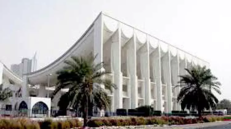 15ാം പാർലമെൻറ്​ സാക്ഷിയായത്​ 32 കുറ്റവിചാരണക്ക്​