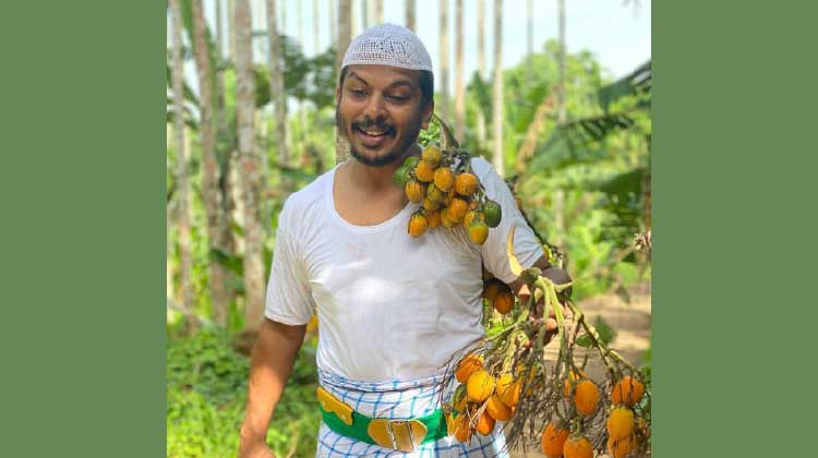 അഡ്വ. സക്കരിയ്യക്ക് പ്രതിഭ പുരസ്കാരം അഡ്വ. സക്കരിയ്യക്ക് പ്രതിഭ പുരസ്കാരം