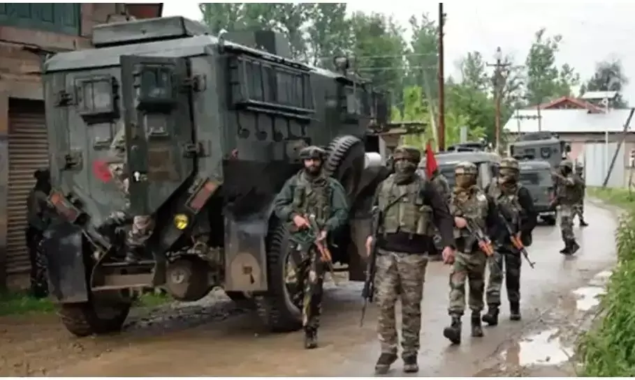 ബുദ്ഗാമിലെ ഏറ്റുമുട്ടലിൽ രണ്ട് ജയ്ശെ ഭീകരരെ സുരക്ഷാസേന വധിച്ചു; ഒരു സൈനികന് പരിക്ക് ബുദ്ഗാമിലെ ഏറ്റുമുട്ടലിൽ രണ്ട് ജയ്ശെ ഭീകരരെ സുരക്ഷാസേന വധിച്ചു; ഒരു സൈനികന് പരിക്ക്