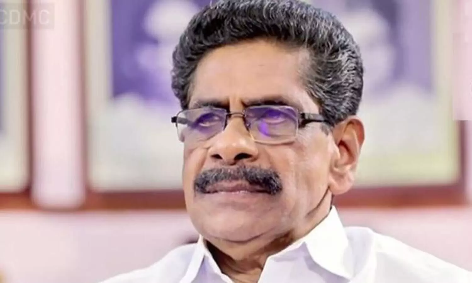 സ്​ത്രീവിരുദ്ധ പരാമർശം; മുല്ലപ്പള്ളിക്കെതിരെ വനിത കമീഷൻ കേസെടുത്തു