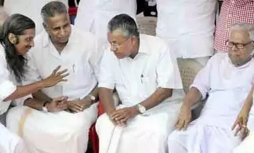 മുന്നാക്ക സംവരണം: യു.ഡി.എഫ്​ തുടങ്ങി, പൂർത്തീകരിച്ച്​ ഇടതുമുന്നണി