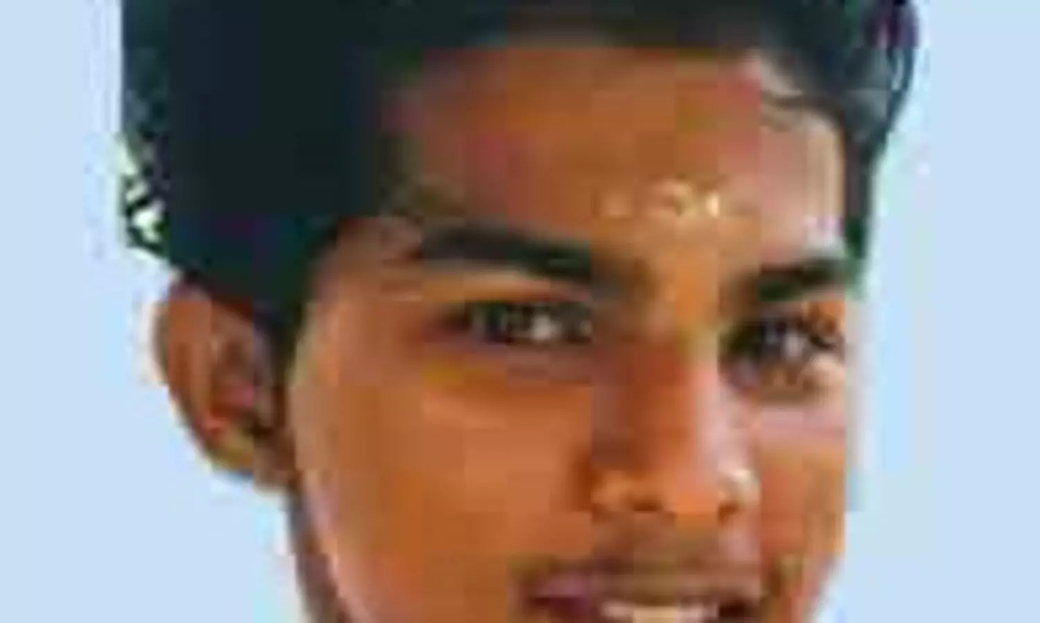 തൂ​ങ്ങി​മ​രി​ച്ച നി​ല​യി​ല്‍