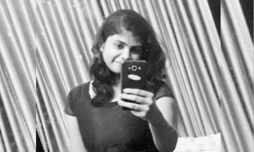 കൊല്ലം ഉളിയക്കോവിലിൽ യുവതി കുത്തേറ്റു മരിച്ചു