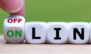 സ്കൂൾ നിയന്ത്രണങ്ങളോടെ തുറക്കണമെന്ന് വിദ്യാഭ്യാസ വിദഗ്ധർ സ്കൂൾ നിയന്ത്രണങ്ങളോടെ തുറക്കണമെന്ന് വിദ്യാഭ്യാസ വിദഗ്ധർ