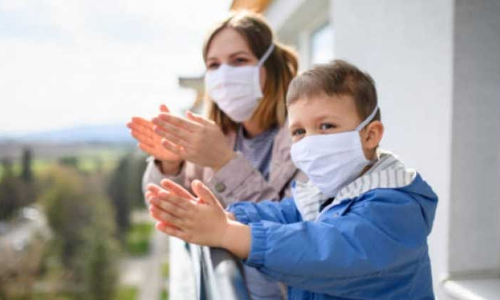 ദയവുചെയ്ത് ഫ്ലാറ്റിലെ ബാൽക്കണിയിൽ കുട്ടികളെ നിർത്തല്ലേ...