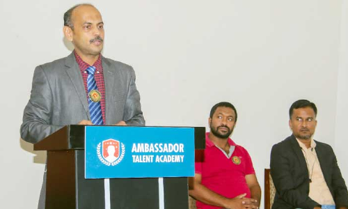 അം​ബാ​സ​ഡ​ർ ടാ​ല​ൻ​റ്​ അ​ക്കാ​ദ​മി പ്ര​വാ​ച​ക സ്മ​ര​ണ​യി​ലൂ​ടെ​സം​ഘ​ടി​പ്പി​ച്ചു