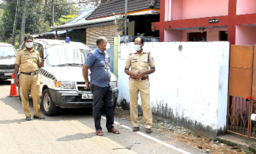 ഉളിയക്കോവിലിനെ നടുക്കി കൊലപാതകം