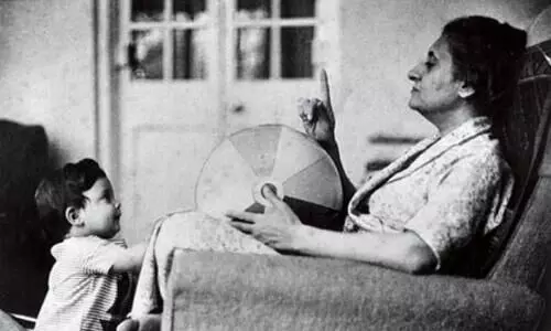 വെളിച്ചത്തിലേക്ക്​ നയിച്ചതിന്​ നന്ദി; രക്​തസാക്ഷി ദിനത്തിൽ മുത്തശ്ശിയെ ഒാർത്ത്​ രാഹുൽ