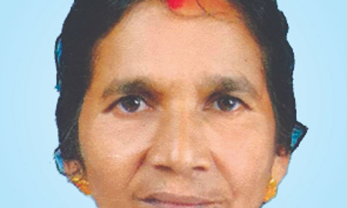 ബൈ​ക്കി​ൽ​നി​ന്ന്​ വീ​ണു​മ​രി​ച്ചു