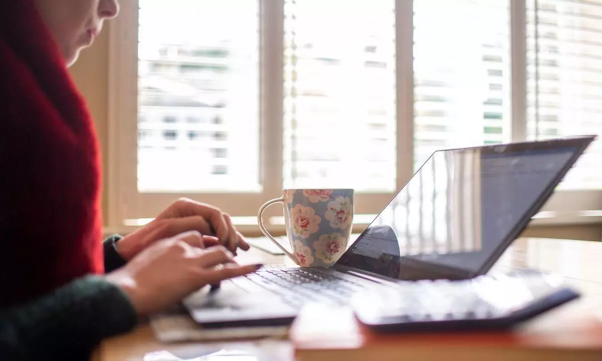 ഇൻറർനെറ്റ് വേഗം കുറഞ്ഞു; വിദ്യാർഥികളും വീട്ടിലിരുന്നുള്ള ജോലിക്കാരും ദുരിതത്തിൽ