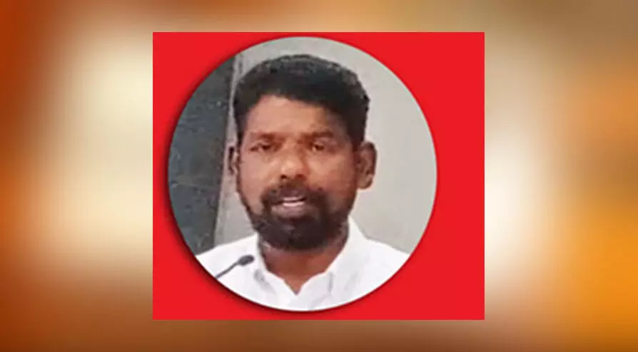 മുന്നാക്ക സംവരണം; സര്ക്കാർ നിലപാടില് പ്രതിഷേധിച്ച് നവോത്ഥാന മൂല്യസംരക്ഷണ സമിതി സംസ്ഥാന സമിതി അംഗം രാജിവച്ചു മുന്നാക്ക സംവരണം; സര്ക്കാർ നിലപാടില് പ്രതിഷേധിച്ച് നവോത്ഥാന മൂല്യസംരക്ഷണ സമിതി സംസ്ഥാന സമിതി അംഗം രാജിവച്ചു