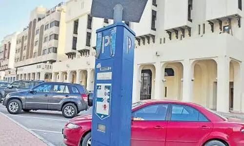 മ​സ്​​ക​ത്തി​ൽ ഇൗ ​സ്ഥ​ല​ങ്ങ​ളി​ൽ കാ​ർ​പാ​ർ​ക്ക്​ ചെ​യ്യു​േ​മ്പാ​ൾ ശ്ര​ദ്ധി​ക്കു​ക