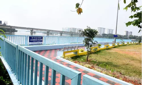 കൗൺസിലറുടെ നിശ്ചദാർഢ്യം: കൈയേറ്റഭൂമിയിൽ കായലോര നടപ്പാത ഒരുങ്ങി