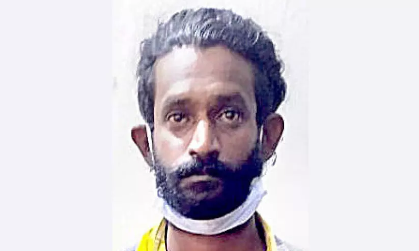 സ്കൂട്ടർ മോഷണക്കേസിൽ രണ്ടുപേർ​ പിടിയിൽ