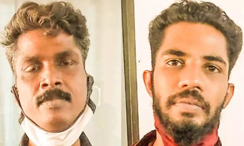 പണത്തെച്ചൊല്ലി തർക്കം; യുവാവിന് വെട്ടേറ്റു പണത്തെച്ചൊല്ലി തർക്കം; യുവാവിന് വെട്ടേറ്റു