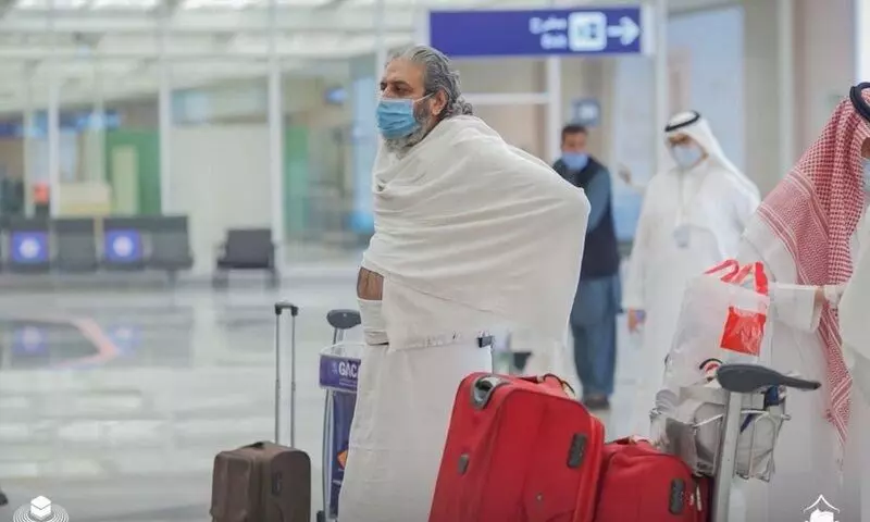 വിദേശ ഉംറ തീർഥാടകരുടെ ആദ്യ സംഘം പുണ്യഭൂമിയിലെത്തി വിദേശ ഉംറ തീർഥാടകരുടെ ആദ്യ സംഘം പുണ്യഭൂമിയിലെത്തി