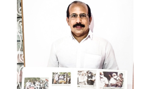 കോവിഡുകാല ആൽബങ്ങളുമായി അധ്യാപകൻ