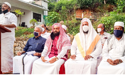 ന്യുസ്റത്തിൽ മസാക്കീൻ ഫ്ലാറ്റ് സമുച്ചയം കൈമാറി