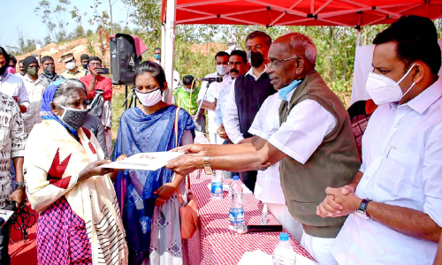 പെട്ടിമുടി ദുരന്തബാധിതർക്ക്​ തണലൊരുങ്ങുന്നു