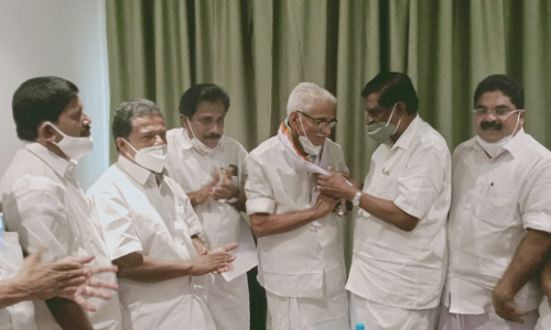 ഇ.ജെ അഗസ്തി ജോസ് ഗ്രൂപ്പ് വിട്ട് ജോസഫ് ഗ്രൂപ്പില്‍