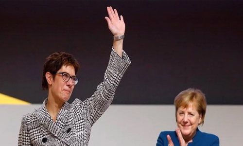 ജർമൻ പ്രതിരോധ മന്ത്രി ക്വാറന്‍റീനിൽ