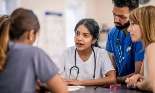 മെഡിക്കൽ എൻ.ആർ.െഎ: സ്പോൺസർഷിപ് രേഖക്ക് നോട്ടറി സാക്ഷ്യപ്പെടുത്തൽ നിർബന്ധമാക്കി മെഡിക്കൽ എൻ.ആർ.െഎ: സ്പോൺസർഷിപ് രേഖക്ക് നോട്ടറി സാക്ഷ്യപ്പെടുത്തൽ നിർബന്ധമാക്കി