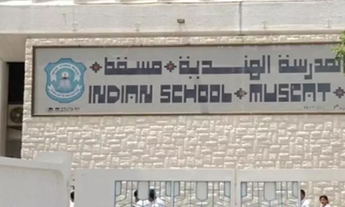 ഇന്ത്യൻ സ്കൂളുകൾ തുറക്കില്ല; ഒാൺലൈൻ പഠനം തുടരും ഇന്ത്യൻ സ്കൂളുകൾ തുറക്കില്ല; ഒാൺലൈൻ പഠനം തുടരും